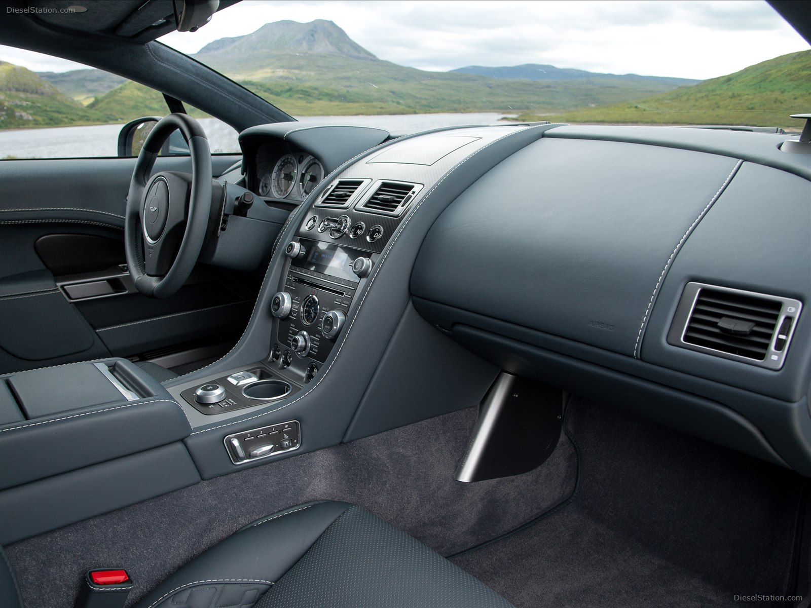Aston Martin Rapide S 2015